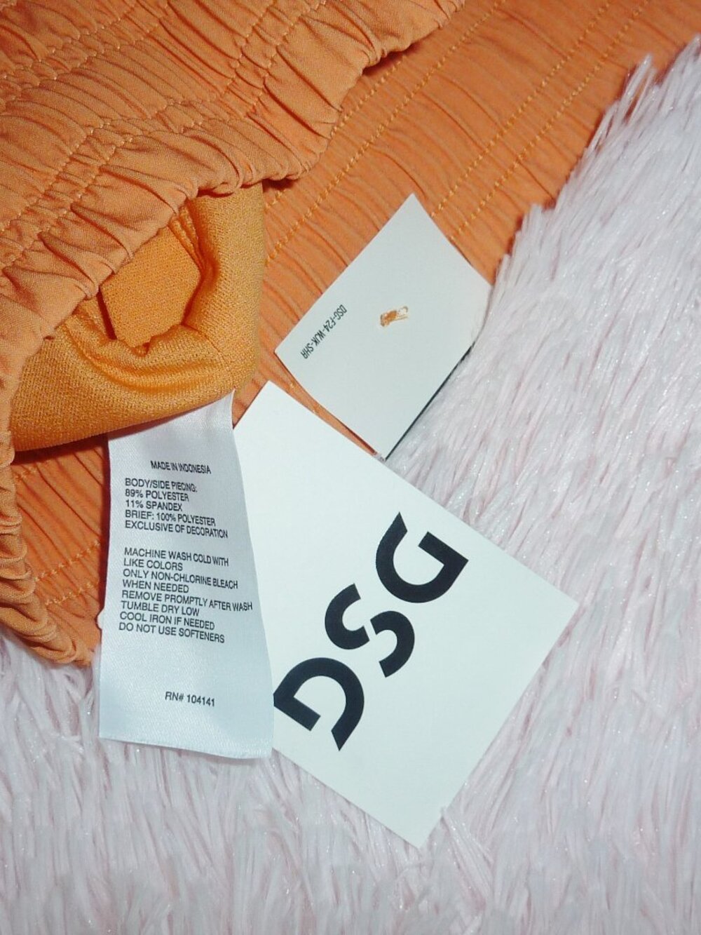 NWT DSG Stride High Rise Running Shorts Sherbert Ombre Built-in Liner Size Small - Picture 4 of 4